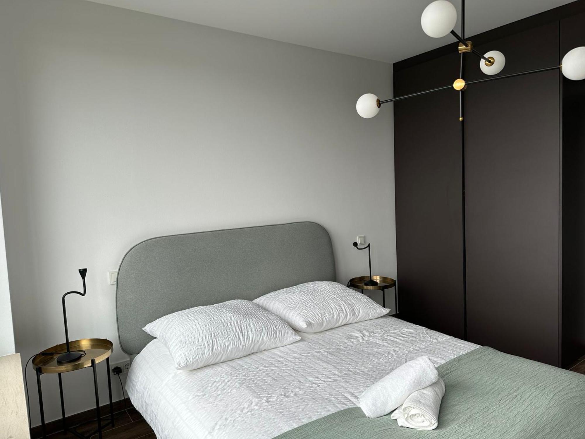 De Luxe 1 A Coucher, Centre Commercial, Piscine Et Fitness * Люксембург
